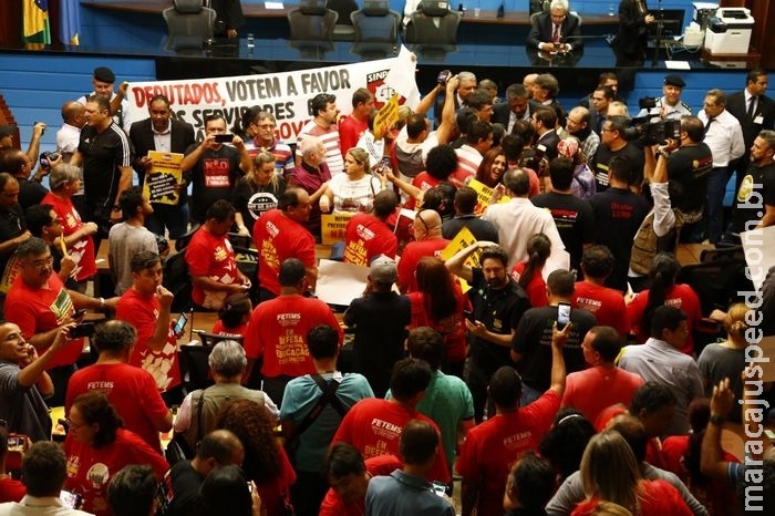 Juiz nega mandado de segurança contra reforma da Previdência dos servidores Juiz nega mandado de segurança contra reforma da Previdência dos servidores
