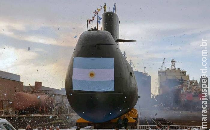 Marinha argentina omitiu informações sobre tragédia de submarino, diz portal