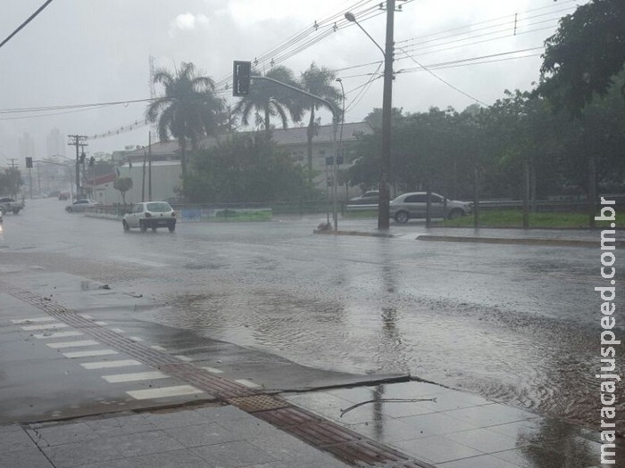 Novembro já teve quase o dobro do esperado de chuva em Campo Grande