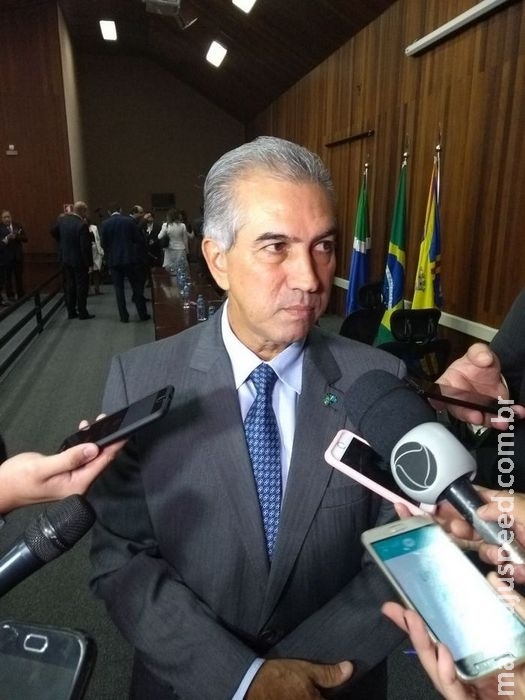 Reinaldo garante que 13º salário dos servidores será pago em dezembro Reinaldo garante que 13º salário dos servidores será pago em dezembro