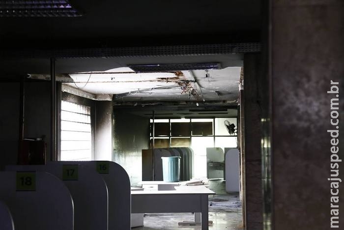 Após incêndio, Bombeiros encontram 21 irregularidades em prédio da Funtrab Após incêndio, Bombeiros encontram 21 irregularidades em prédio da Funtrab