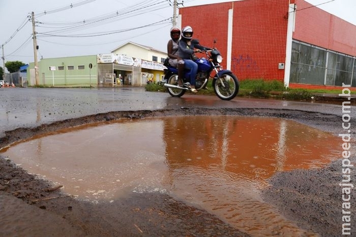 ATENÇÃO: Leitores listam 10 buracos mais perigosos de Campo Grande