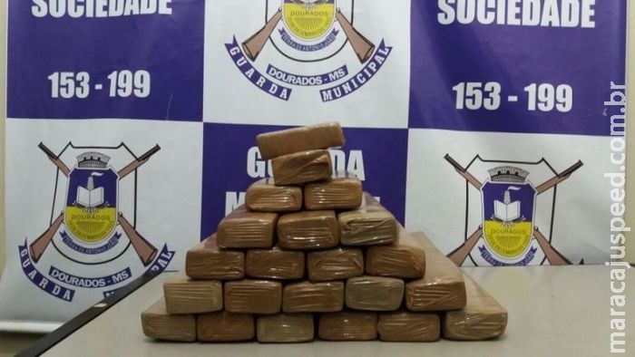 Devendo, homem é preso ao transportar maconha para agiota