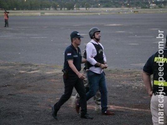 Extraditado, traficante Pavão será levado por avião da PF para SC Extraditado, traficante Pavão será levado por avião da PF para SC