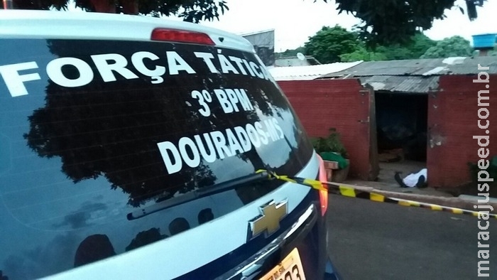 Homem é executado a tiros no portão de casa na avenida Guaicurus