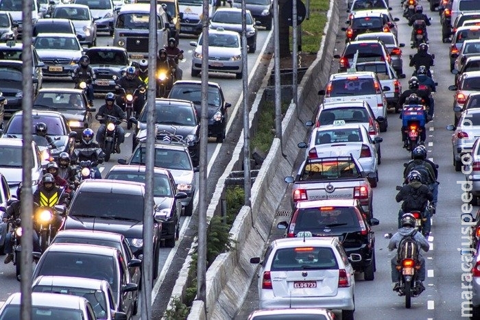 Mais da metade dos feridos no trânsito brasileiro são motociclistas