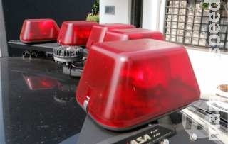 Para fugir de atirador, jovem pula muro e se esconde em residência