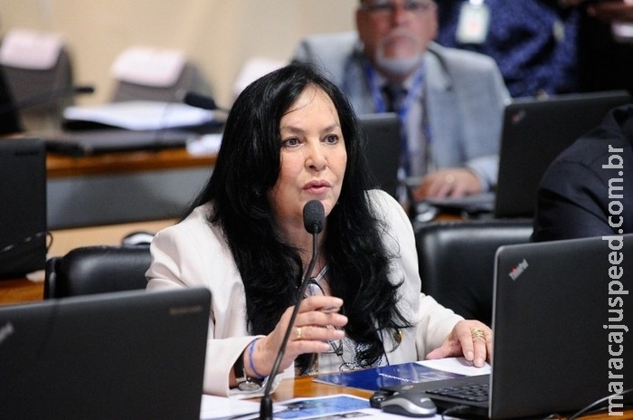 Projeto determina demissão por justa causa de acusado de violência doméstica Projeto determina demissão por justa causa de acusado de violência doméstica