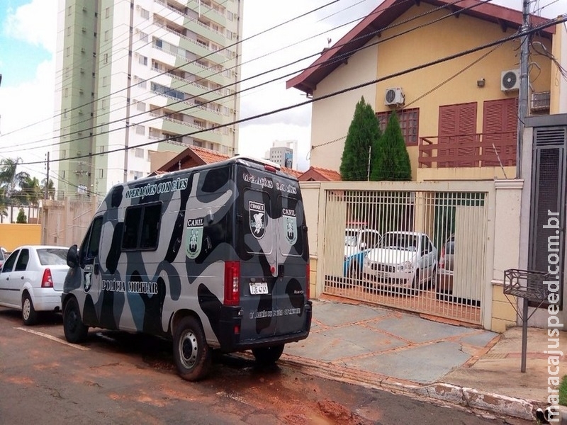 Sargento e Cabo da PM são presos por cobrar R$ 150 mil para liberar contrabando