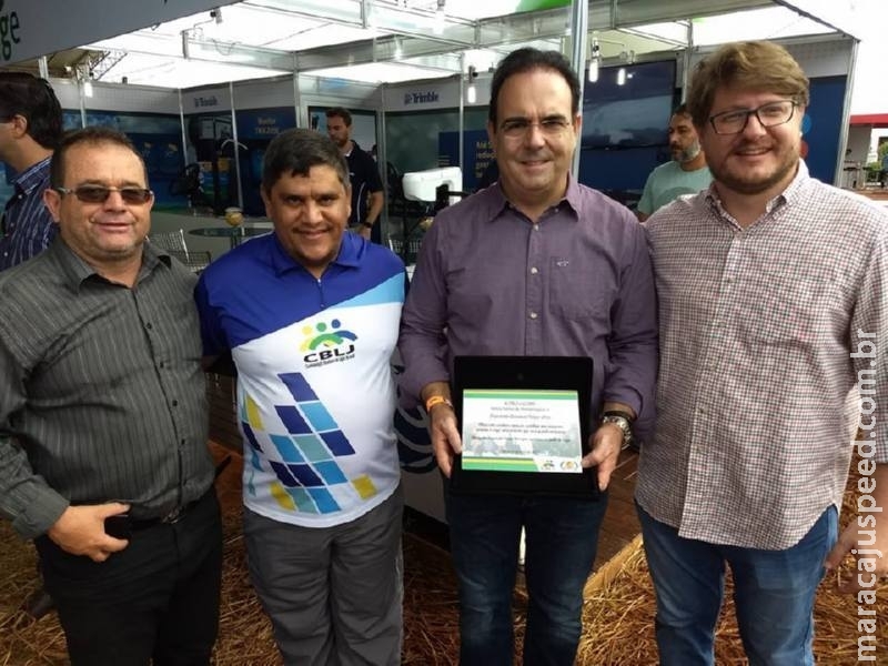 Maracaju: Presidente da Liga Confederada de Judô do MS encaminha projeto de aquisição de Tatames e Quimonos Maracaju: Presidente da Liga Confederada de Judô do MS encaminha projeto de aquisição de Tatames e Quimonos