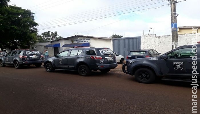 Batalhão de Choque faz pente fino em presídio feminino na Capital