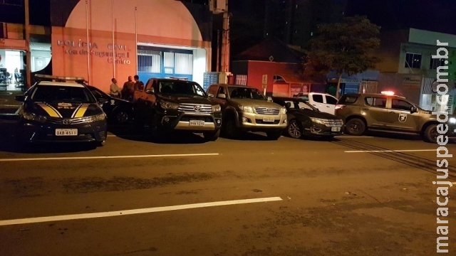 Grupo é preso com 4 caminhonetes roubadas que seriam levadas para o Paraguai