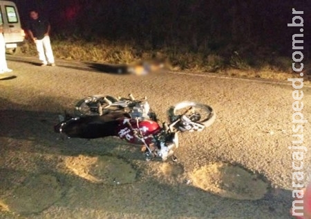 Motociclista cai em buraco em rodovia e morre ao ser socorrido Motociclista cai em buraco em rodovia e morre ao ser socorrido