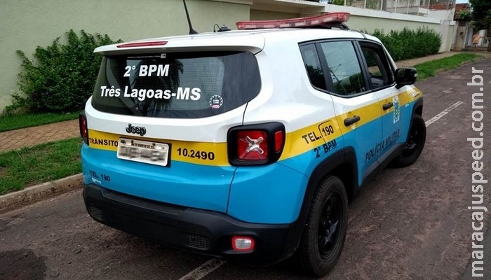 Motorista é detido depois de mostrar órgão genital para adolescentes na rua