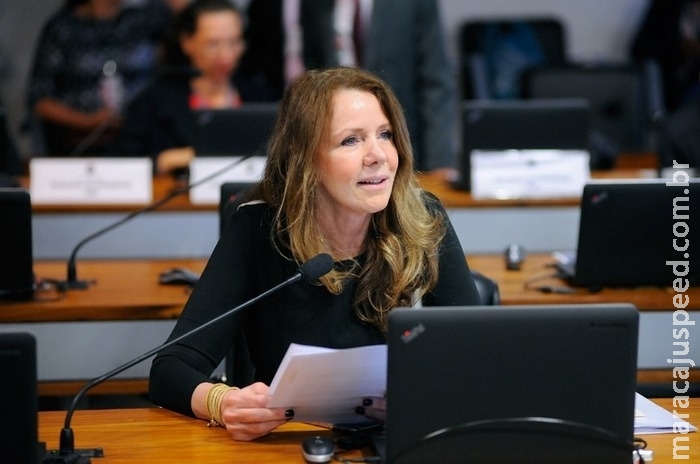 PEC determina que Orçamento só pode ser votado após análise das contas do governo PEC determina que Orçamento só pode ser votado após análise das contas do governo