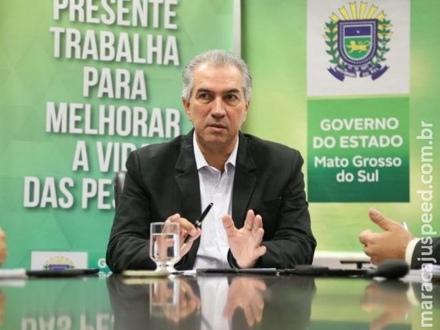 Reinaldo expõe situação da fronteira e cobra ajuda da União em artigo na Folha Reinaldo expõe situação da fronteira e cobra ajuda da União em artigo na Folha