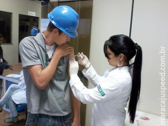 Trabalhadores de indústrias de MS terão reserva de doses de vacinas contra H1N1