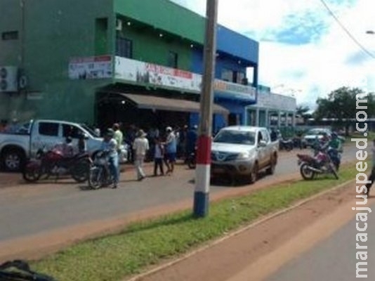 Baleado por pistoleiro de moto, comerciante morre em hospital de MS