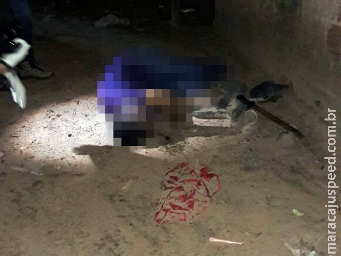 Desavença entre homens acaba com um morto a tiros em bar