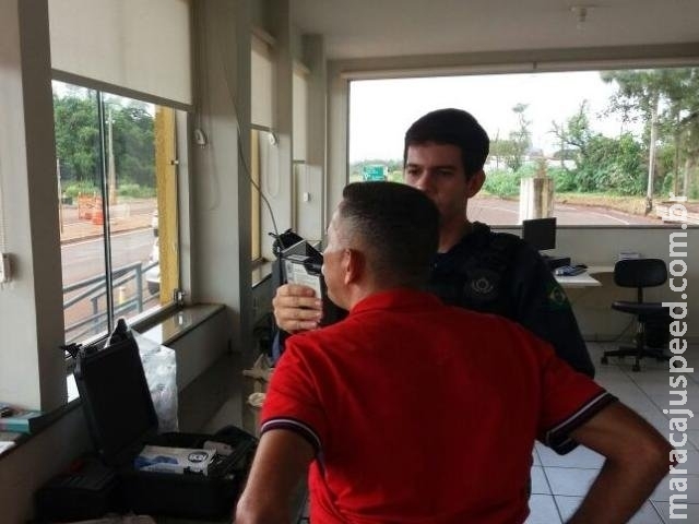 Em três dias, PRF flagrou 33 motoristas embriagados nas rodovias federais Em três dias, PRF flagrou 33 motoristas embriagados nas rodovias federais