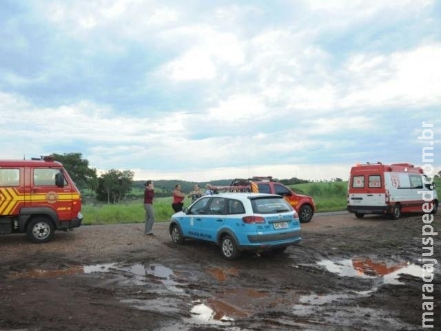 Gerente de fazenda morre eletrocutado ao tentar religar energia em poste