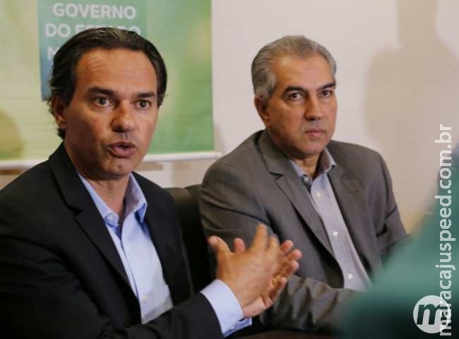Governador e prefeito assinam contratos de casas populares nesta segunda Governador e prefeito assinam contratos de casas populares nesta segunda