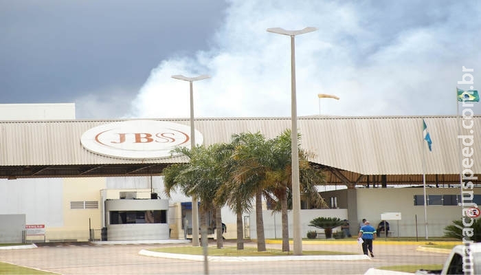 JBS irá repassar R$ 4 milhões para Prefeitura atuar em fiscalizações JBS irá repassar R$ 4 milhões para Prefeitura atuar em fiscalizações