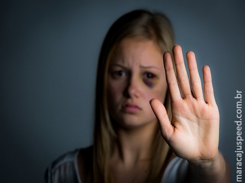 Projeto prevê uso de psicologia para reduzir violência contra mulher Projeto prevê uso de psicologia para reduzir violência contra mulher