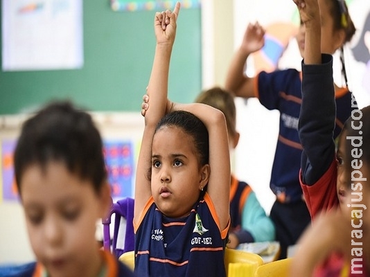 Repasse de R$ 2,9 bilhões é aplicado na educação básica Repasse de R$ 2,9 bilhões é aplicado na educação básica