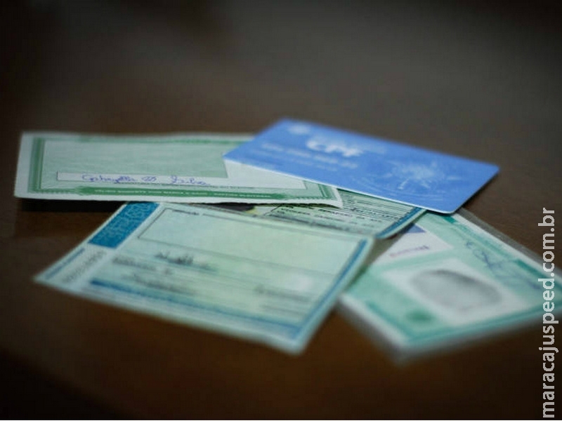 Temer anuncia DNI, documento online que substitui CPF e título Temer anuncia DNI, documento online que substitui CPF e título