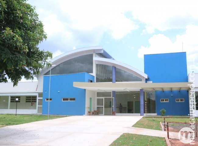 ‘Tribufus’: após acidente com carro, bêbado ofende servidoras em UPA