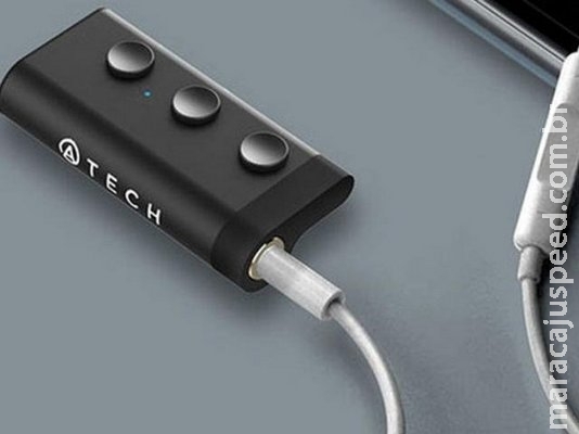 Adaptador transforma fone em wireless para reprodução de músicas via bluetooth