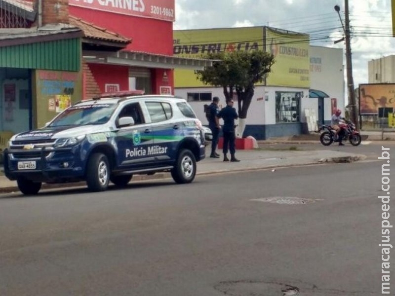 Dupla em moto tenta matar dono de borracharia na Capital