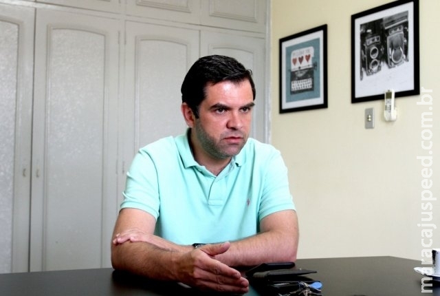 Governo faz contrato de R$ 5,8 milhões para Caravana da Saúde nas escolas Governo faz contrato de R$ 5,8 milhões para Caravana da Saúde nas escolas