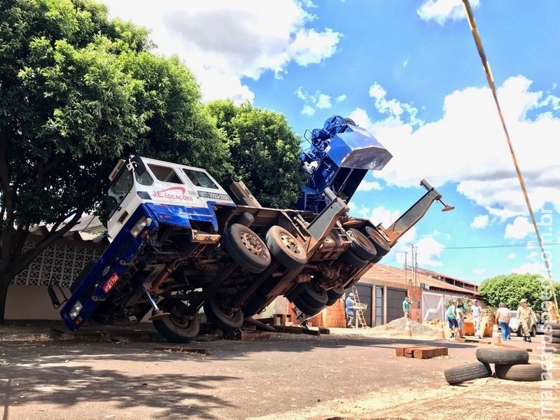 Homem que morreu em queda de rampa havia escapado de acidente com guindaste em Campo Grande Homem que morreu em queda de rampa havia escapado de acidente com guindaste em Campo Grande