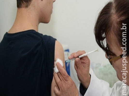 Jovens são público-alvo de nova campanha contra HPV e meningites Jovens são público-alvo de nova campanha contra HPV e meningites