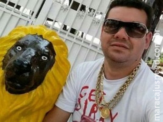 Milionário do WhatsApp foi roubado por parentes após ser morto, diz promotor Milionário do WhatsApp foi roubado por parentes após ser morto, diz promotor