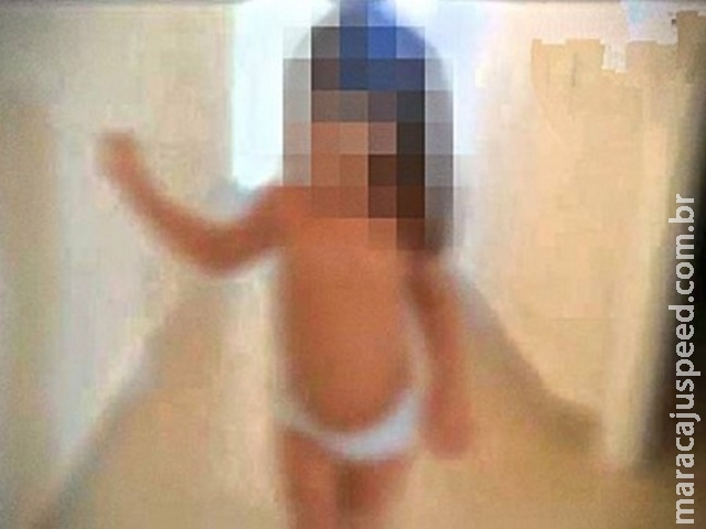 MONSTRO – Padrasto é flagrado praticando sexo oral em enteada de 10 anos