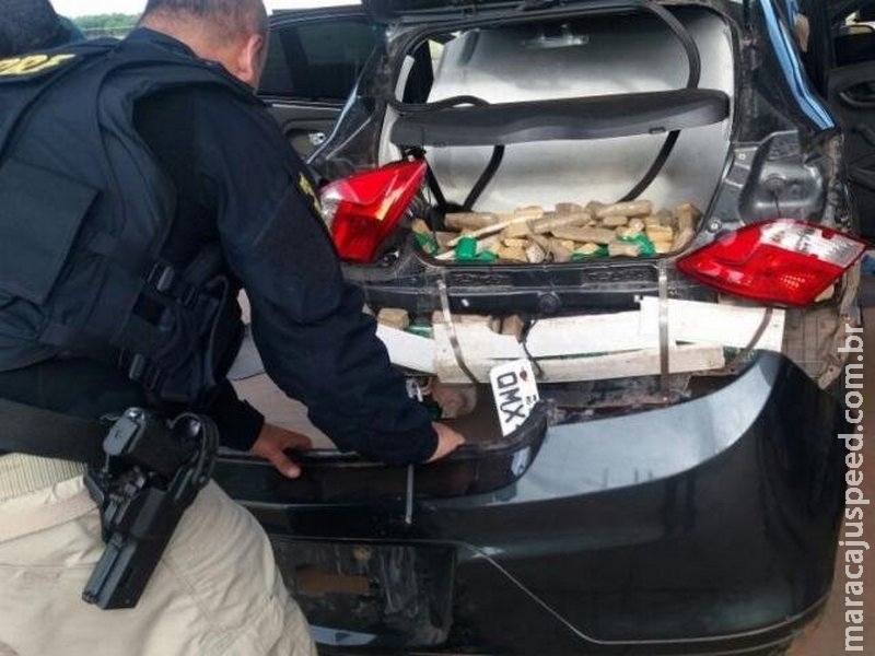 Motorista é preso com 742 tabletes de maconha que entregaria no Recife