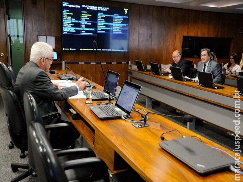 Novas regras para planos de TV, telefone e internet podem ser votadas na CCT Novas regras para planos de TV, telefone e internet podem ser votadas na CCT