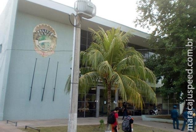 Universitário é esfaqueado durante roubo de celular na faculdade