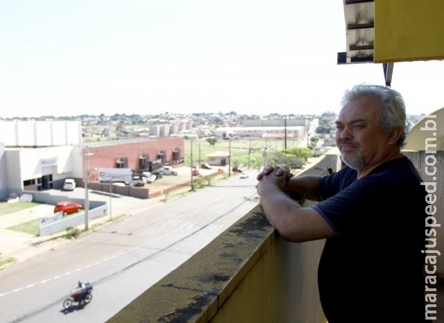 Borracheiro demorou 9 anos sem folga para construir casa com vista privilegiada Borracheiro demorou 9 anos sem folga para construir casa com vista privilegiada