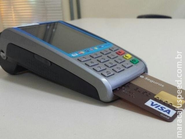 CMN padroniza juros para rotativo do cartão de crédito CMN padroniza juros para rotativo do cartão de crédito