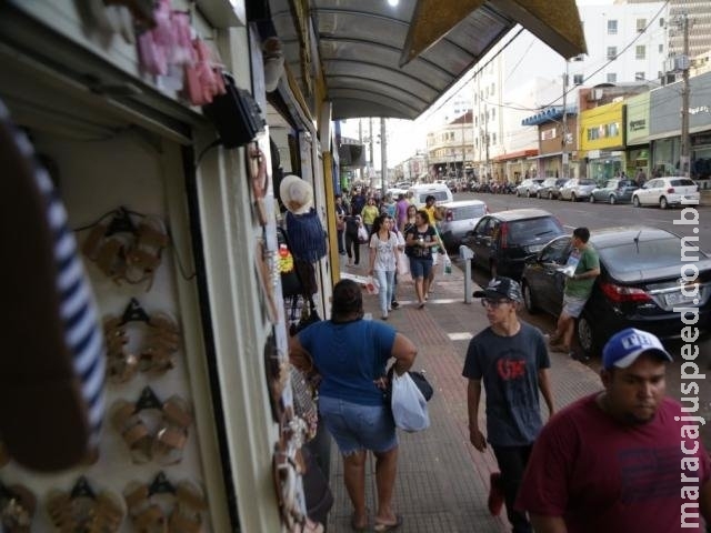 Feriados e pontos facultativos causam prejuízo de R$ 292 milhões em MS Feriados e pontos facultativos causam prejuízo de R$ 292 milhões em MS