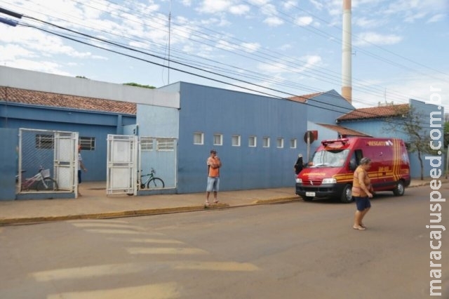 Jovem é socorrido com queimaduras no rosto e diz ter sofrido atentado Jovem é socorrido com queimaduras no rosto e diz ter sofrido atentado