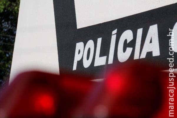 Carro ‘apaga’ e motorista acaba sequestrado por cadeirante e comparsa Carro ‘apaga’ e motorista acaba sequestrado por cadeirante e comparsa