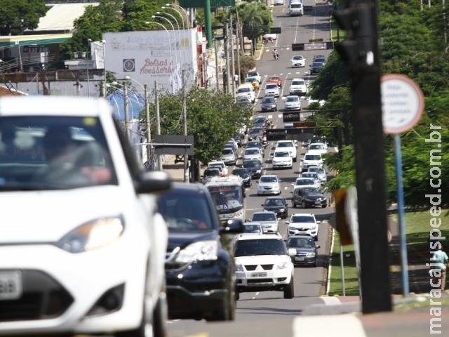 Com dinheiro curto, consumidor apela a carro velho e vendas crescem 70%