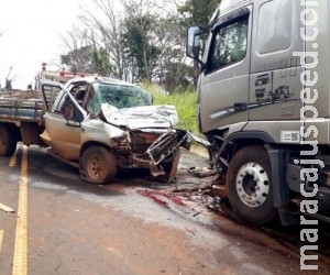 Gerente de fazenda morre em colisão com carreta Gerente de fazenda morre em colisão com carreta