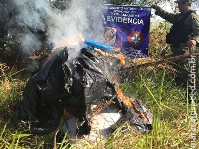 Maior produtor das Américas, Paraguai celebra destruição de 18 t de maconha Maior produtor das Américas, Paraguai celebra destruição de 18 t de maconha
