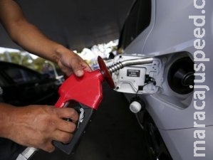 Petrobras reduz preço da gasolina pela quinta vez consecutiva Petrobras reduz preço da gasolina pela quinta vez consecutiva